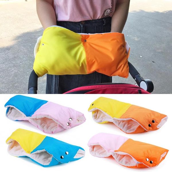 contrast color gloves oxford tarp thickening calorific keep warm pushchair hand muff waterproof pram accessory outdoor stroller parts & acce
contrast color gloves oxford tarp thickening calorific keep warm pushchair hand muff waterproof pram accessory outdoor stroller parts & acce
