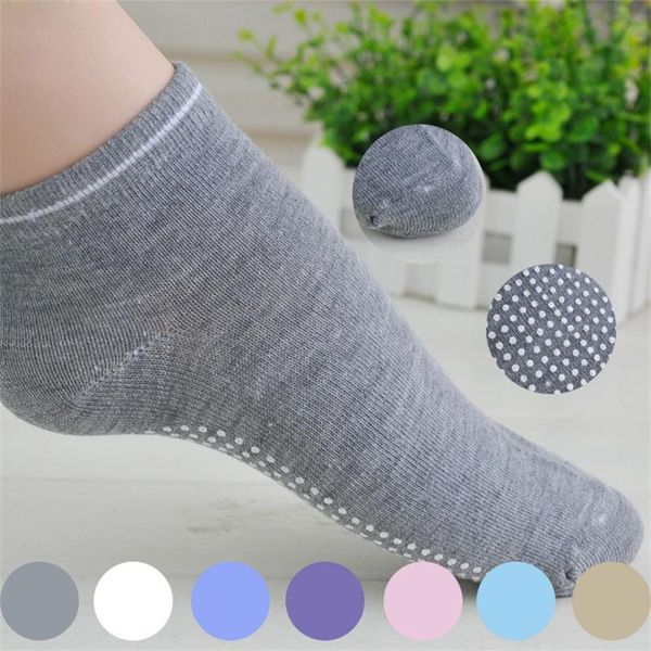 sports socks 3pairs yoga anti-slip silicone breathable quickly drying pilates elastic gym fitness equipment accessory f59, Black
sports socks 3pairs yoga anti-slip silicone breathable quickly drying pilates elastic gym fitness equipment accessory f59, Black