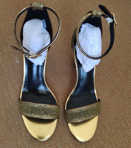 202 high heels sandals for woman, genuine leather dressing pumps with d baroque & sculpted heel, Black
202 high heels sandals for woman, genuine leather dressing pumps with d baroque & sculpted heel, Black