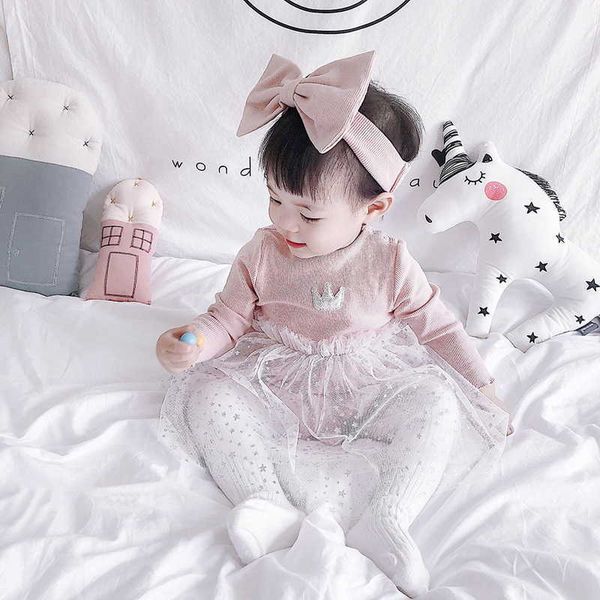 wholesale spring korean style baby girl bodysuit waffle imperial crown dress with headwear cute born clothes e3032 210610, Blue
wholesale spring korean style baby girl bodysuit waffle imperial crown dress with headwear cute born clothes e3032 210610, Blue