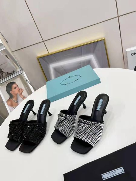 spring 2022 new crystal diamond slippers iconic triangular logo square head high-heeled women shoes size 35-42 with box, Black
spring 2022 new crystal diamond slippers iconic triangular logo square head high-heeled women shoes size 35-42 with box, Black