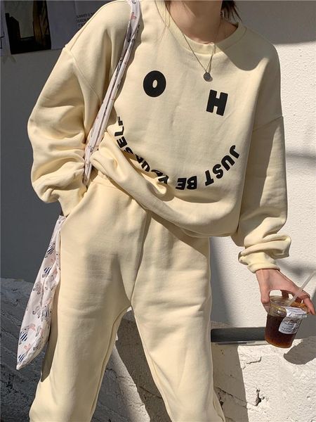 women's two piece pants two-piece set autumn casual oversized o-neck loose letter pullover and carrot jogging sportswear suit, White
women's two piece pants two-piece set autumn casual oversized o-neck loose letter pullover and carrot jogging sportswear suit, White