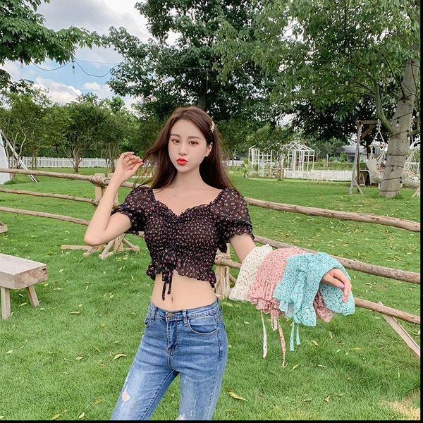 floral chiffon and women blouses summer square collar sweet pleated short shirts, White
floral chiffon and women blouses summer square collar sweet pleated short shirts, White