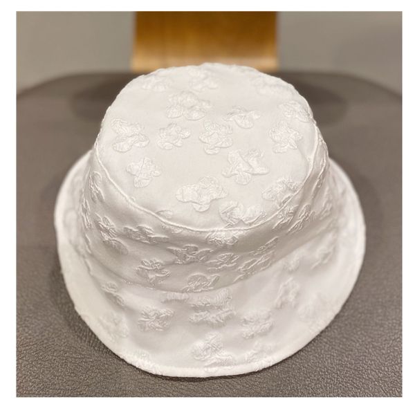 2021 bucket hat good quality small fresh thin and breathable designer cap black white dimensional flower hats women spring summer streets in, Blue;gray
2021 bucket hat good quality small fresh thin and breathable designer cap black white dimensional flower hats women spring summer streets in, Blue;gray