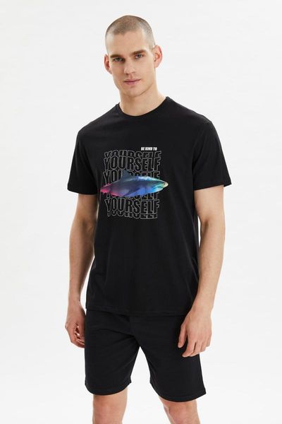 men's t-shirts trendyol men 's regular fit short sleeve printed t-shirt tmnss21ts3530, White;black
men's t-shirts trendyol men 's regular fit short sleeve printed t-shirt tmnss21ts3530, White;black