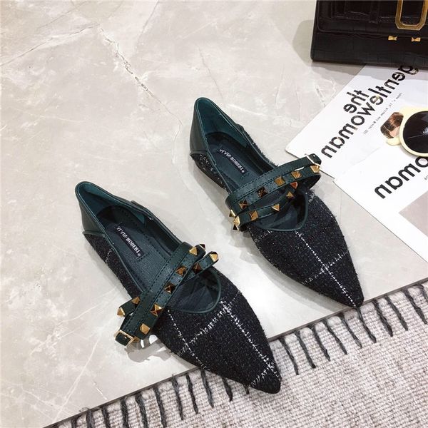 mixed color mary janes shoes woman pointy toe rivets casual shallow flats plaid cloth comfy femme loafers concise moccasins 1, Black
mixed color mary janes shoes woman pointy toe rivets casual shallow flats plaid cloth comfy femme loafers concise moccasins 1, Black
