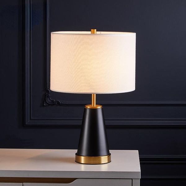 table lamps nordic modern simple black metal lamp for living room study bedroom bedside light luxury home decoration night
table lamps nordic modern simple black metal lamp for living room study bedroom bedside light luxury home decoration night