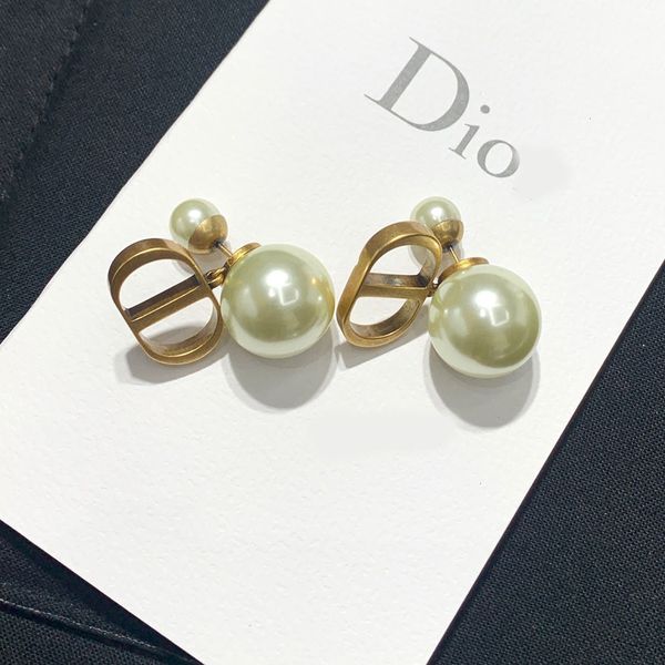 designer luxury fashion sweet women needle pearl earrings stud for 925 charms romantic earings fashion silver jewelry holiday gift, Red;brown
designer luxury fashion sweet women needle pearl earrings stud for 925 charms romantic earings fashion silver jewelry holiday gift, Red;brown