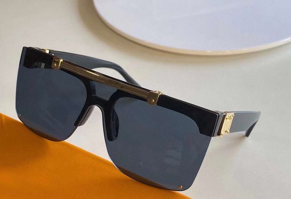 rectangle flip up sunglasses gold black grey men fashion sun glasses occhiali da sole firmati uv400 protecton with box, White;black
rectangle flip up sunglasses gold black grey men fashion sun glasses occhiali da sole firmati uv400 protecton with box, White;black
