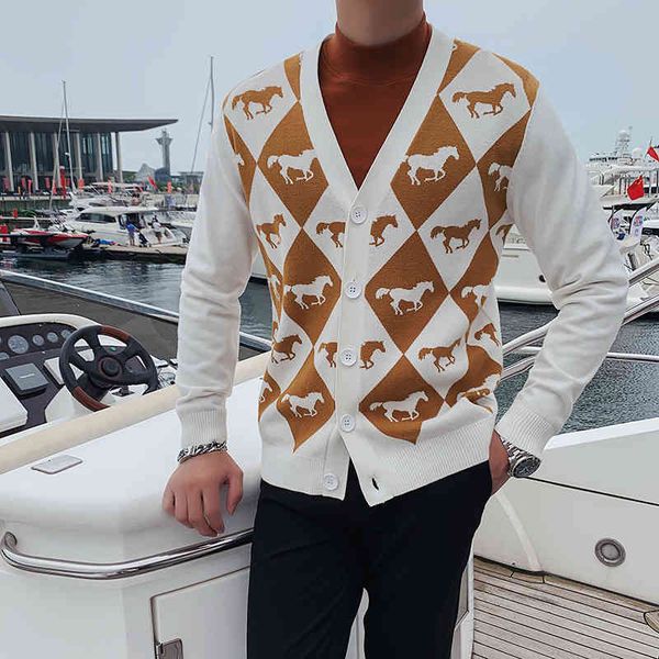 men's sweaters winter cardigan form men in long sleeves nightgown all the fine set losange adjustment contrast color t58g, White;black
men's sweaters winter cardigan form men in long sleeves nightgown all the fine set losange adjustment contrast color t58g, White;black