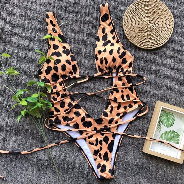 hollow one piece swimwear women bandage monokini swimsuit mujer trikini maio biquini maillot femme badpak stroje damskie one-piece suit
hollow one piece swimwear women bandage monokini swimsuit mujer trikini maio biquini maillot femme badpak stroje damskie one-piece suit