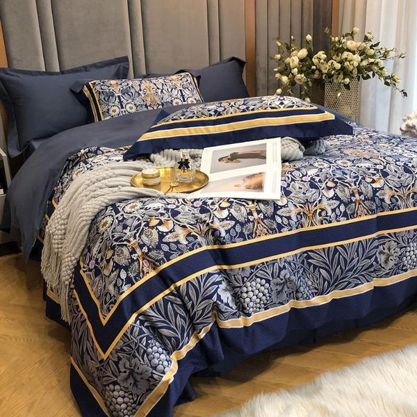 bedding sets long-staple cotton bed four-piece high-grade american luxury wind printed quilt cover sheets
bedding sets long-staple cotton bed four-piece high-grade american luxury wind printed quilt cover sheets