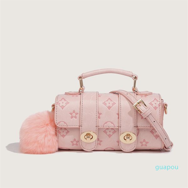 portable female minority design high-grade hairball small square cambridge bag single shoulder messenger fashion
portable female minority design high-grade hairball small square cambridge bag single shoulder messenger fashion