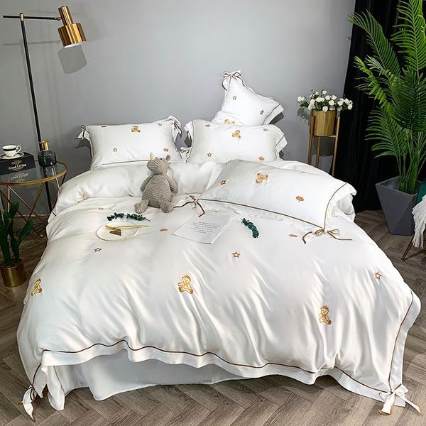 bedding sets set embroidery cartoon bear 100% silk home textile king bed duvet quilt cover sheet pillow case
bedding sets set embroidery cartoon bear 100% silk home textile king bed duvet quilt cover sheet pillow case