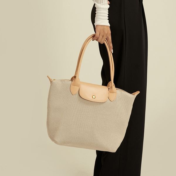 fashion handbag niche design handbags trend tide brand canvas shopping bag tot french lc bag luxury armpit portable women clutches casual
fashion handbag niche design handbags trend tide brand canvas shopping bag tot french lc bag luxury armpit portable women clutches casual