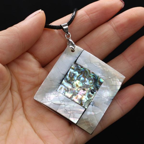 pendant necklaces 2021 selling fashion boutique natural shell necklace exquisite jewelry size 55x55mm, Silver
pendant necklaces 2021 selling fashion boutique natural shell necklace exquisite jewelry size 55x55mm, Silver