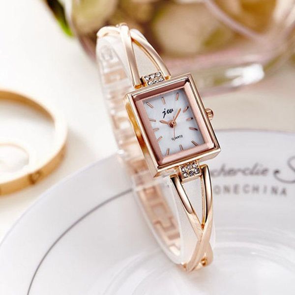wristwatches korean fashion watches, women's genuine brand ladies retro steel band bracelet watches, Slivery;brown
wristwatches korean fashion watches, women's genuine brand ladies retro steel band bracelet watches, Slivery;brown