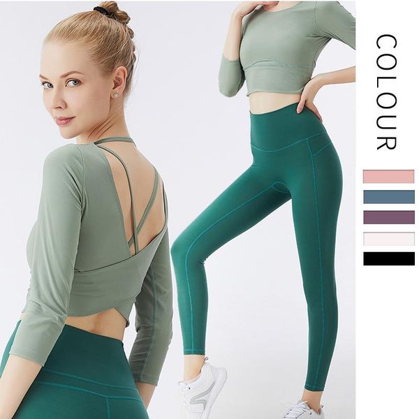 yoga set with chest pad, beautiful back, long sleeve, sports clothes, running , short fitness two-piece suit outfit
yoga set with chest pad, beautiful back, long sleeve, sports clothes, running , short fitness two-piece suit outfit