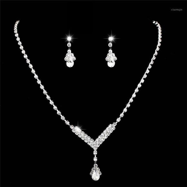 earrings & necklace luxury female white crystal jewelry set vintage silver color wedding dangle for women cute water drop chain
earrings & necklace luxury female white crystal jewelry set vintage silver color wedding dangle for women cute water drop chain