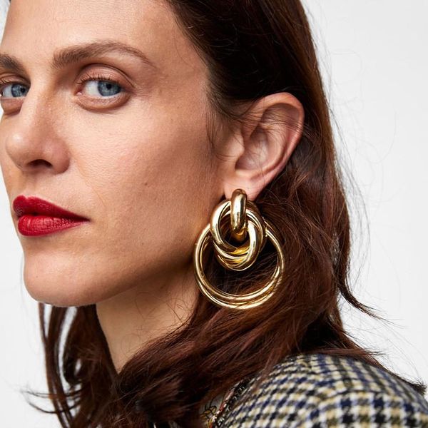 dangle & chandelier circle in women punk drop earrings gold silver alloy girls double round irregular coming et879
dangle & chandelier circle in women punk drop earrings gold silver alloy girls double round irregular coming et879