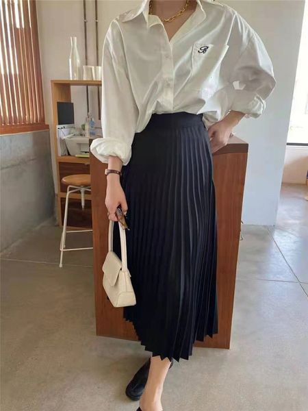 skirts 2021 autumn korean dongdamen high pleated elastic waist a-line long skirt women, Black
skirts 2021 autumn korean dongdamen high pleated elastic waist a-line long skirt women, Black