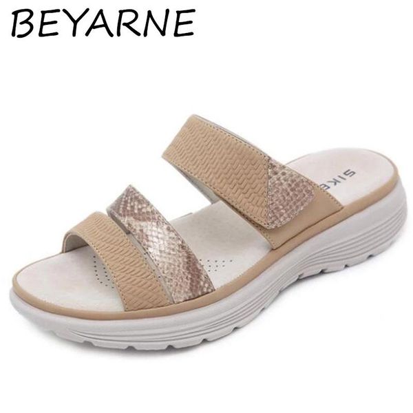 slippers beyarne 2021summer shoes women fashion holiday ladies beach thick sole soft comfortable big size 42, Black
slippers beyarne 2021summer shoes women fashion holiday ladies beach thick sole soft comfortable big size 42, Black