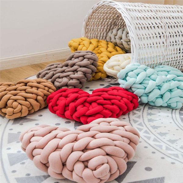 cushion/decorative pillow outdoor pation seat pad heart knotted handmade baby sleeper head support cushion
cushion/decorative pillow outdoor pation seat pad heart knotted handmade baby sleeper head support cushion