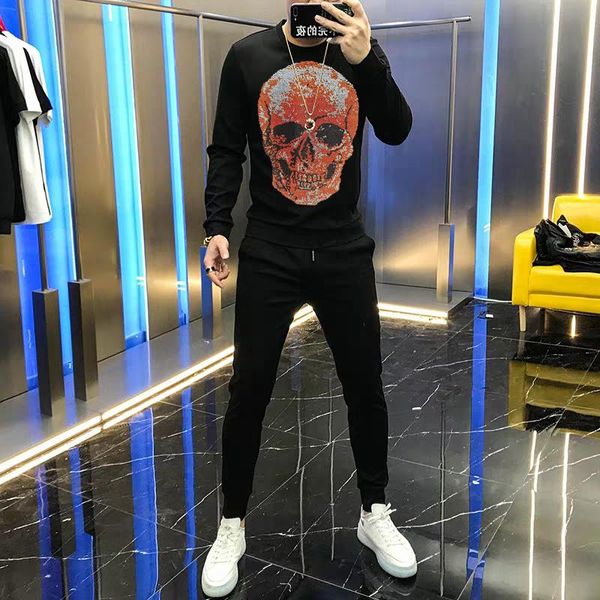 men's tracksuits fashion winter warm thickening hoodie skull 2 piece set brand track and field suit, Gray
men's tracksuits fashion winter warm thickening hoodie skull 2 piece set brand track and field suit, Gray