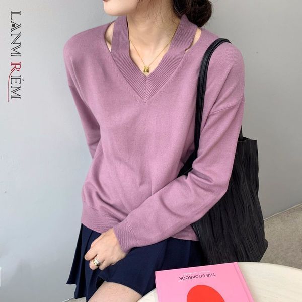 early spring v-neck long-sleeved knitted warm white sweater solid color for women 2a3127 210507, White;black
early spring v-neck long-sleeved knitted warm white sweater solid color for women 2a3127 210507, White;black