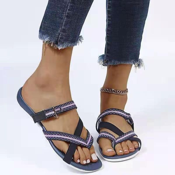 women fashion clip toe slippers summer buckle sandals casual ladies beach shoes female flat outdoors walking flip flops 2021, Black 
women fashion clip toe slippers summer buckle sandals casual ladies beach shoes female flat outdoors walking flip flops 2021, Black