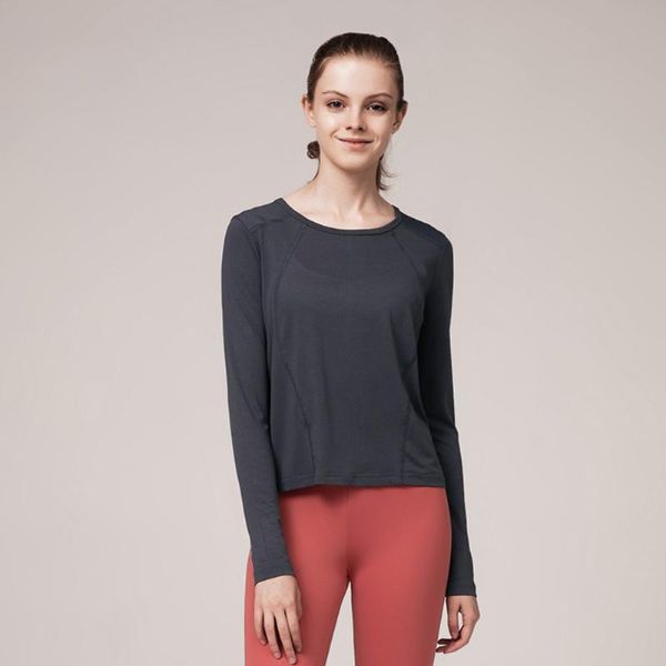 yoga outfit women loose long-sleeved lightweight breathable quick-drying running t-shirt early autumn
yoga outfit women loose long-sleeved lightweight breathable quick-drying running t-shirt early autumn