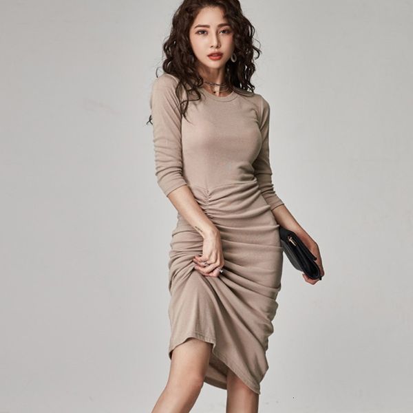 arrival fashionable spring basic feminine elegant temperament lady asymmetric midi dress, Black;gray
arrival fashionable spring basic feminine elegant temperament lady asymmetric midi dress, Black;gray