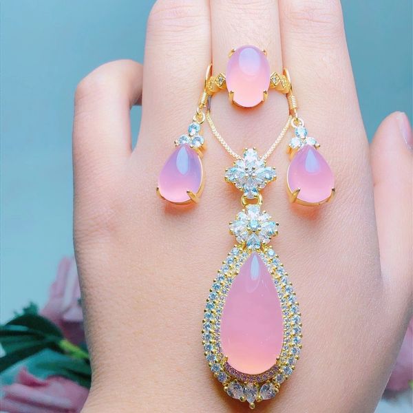 bridal dress jewelry necklace ring set pink chalcedony inlaid with diamond magic gems will turn color valentine's day gift suitable for, White
bridal dress jewelry necklace ring set pink chalcedony inlaid with diamond magic gems will turn color valentine's day gift suitable for, White