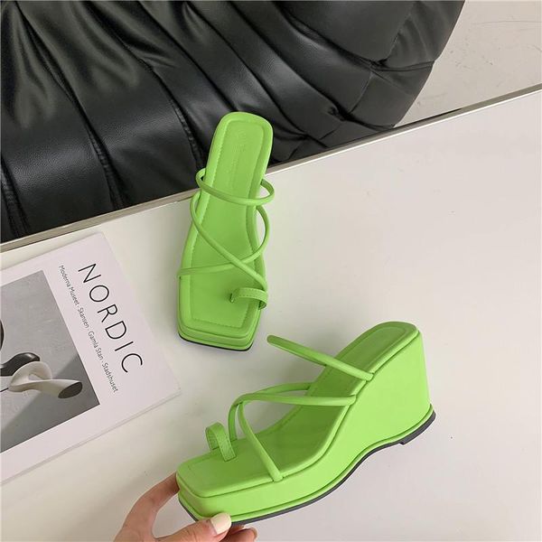 slippers 2021 summer women's slope heel square head thin cross with flip-flops waterproof platform roman high sandals, Black
slippers 2021 summer women's slope heel square head thin cross with flip-flops waterproof platform roman high sandals, Black