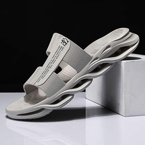 slippers house man flip flop men slipper woman luxury men's sandals summer beach shoes breathable street couple 30a, Black
slippers house man flip flop men slipper woman luxury men's sandals summer beach shoes breathable street couple 30a, Black