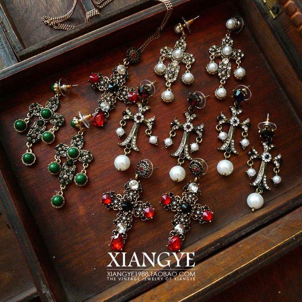 stud retro gothic style dark cross shape earrings western exotic vintage jewelry, Golden;silver
stud retro gothic style dark cross shape earrings western exotic vintage jewelry, Golden;silver