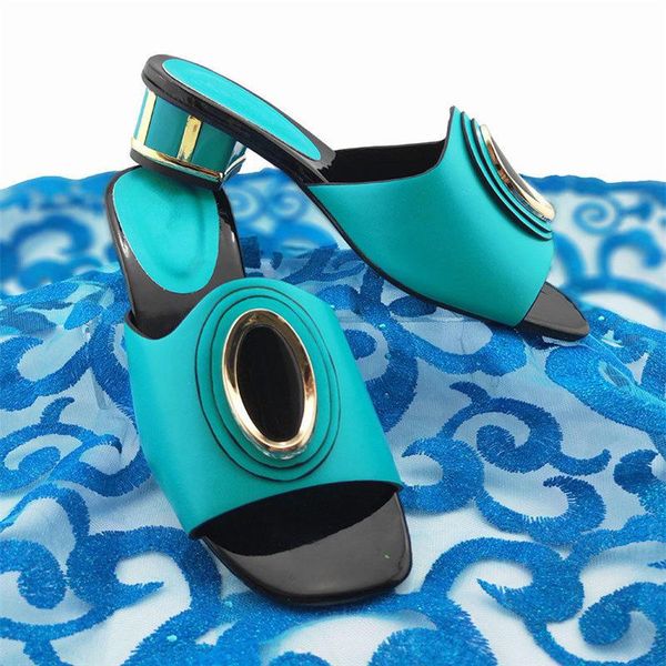 dress shoes african design metal decoration for woman heels 5.5cm party fashion casual, Black
dress shoes african design metal decoration for woman heels 5.5cm party fashion casual, Black