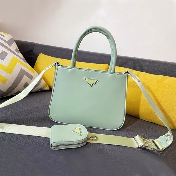 factory outlet design three in one 2021 new leather handbag fashionable and versatile
factory outlet design three in one 2021 new leather handbag fashionable and versatile