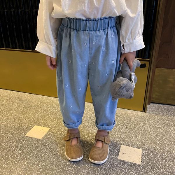 girls fashion jeans 2021 spring kids embroidery denim trousers korean children mid waist clothing all-matching, Blue
girls fashion jeans 2021 spring kids embroidery denim trousers korean children mid waist clothing all-matching, Blue