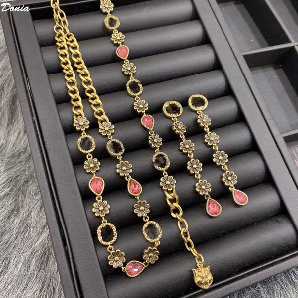 donia jewelry luxury necklace european and american fashion flower copper micro-inlaid zircon bracelet designer birthday gift, Silver
donia jewelry luxury necklace european and american fashion flower copper micro-inlaid zircon bracelet designer birthday gift, Silver