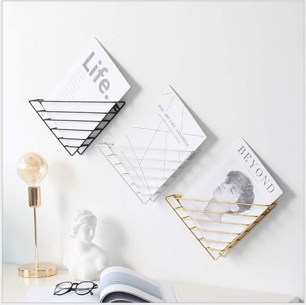 nordic modern style right triangular floating shelf iron press book rack bedroom accessories wall hanging decoration for home other decor
nordic modern style right triangular floating shelf iron press book rack bedroom accessories wall hanging decoration for home other decor
