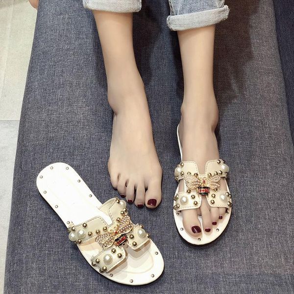 summer women rivet slippers fashion pearl bees outdoor non-slip female flat beach shoes flip-flops 35-40, Black
summer women rivet slippers fashion pearl bees outdoor non-slip female flat beach shoes flip-flops 35-40, Black