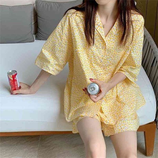 qweek korean pajamas girls women home suit female set woman 2 pieces sleepwear summer floral print pijama short sleeve pyjamas 210924, Black;red
qweek korean pajamas girls women home suit female set woman 2 pieces sleepwear summer floral print pijama short sleeve pyjamas 210924, Black;red