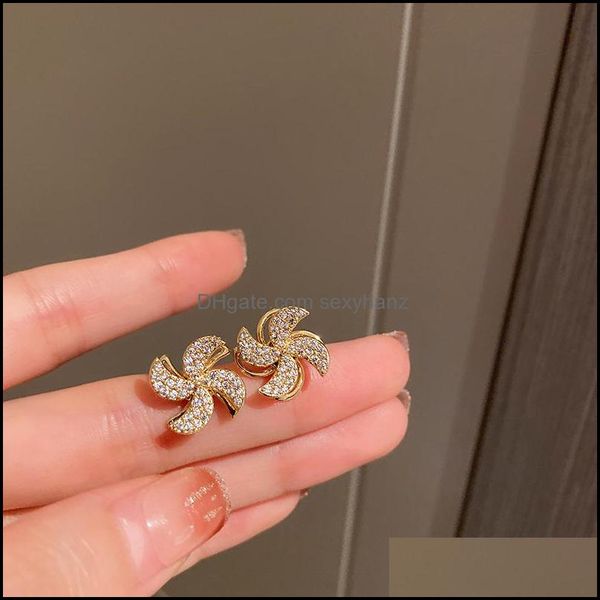 stud earrings jewelry s2574 fashion s925 sier post zircon rotatable windmill drop delivery 2021 y4l6k, Golden;silver
stud earrings jewelry s2574 fashion s925 sier post zircon rotatable windmill drop delivery 2021 y4l6k, Golden;silver