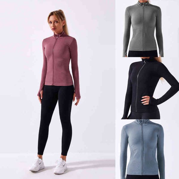 2021 new autumn and winter shark seamless yoga cardigan long sleeve zipper sports coat, Gray
2021 new autumn and winter shark seamless yoga cardigan long sleeve zipper sports coat, Gray