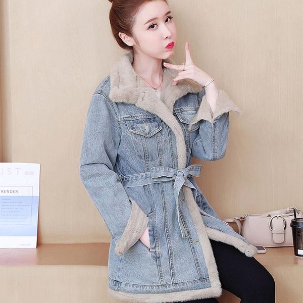 women's jackets winter denim coats warm plus velvet thickening padded parkas jeans korean lamb wool outerwear mujer chaqueta m1184, Black;brown
women's jackets winter denim coats warm plus velvet thickening padded parkas jeans korean lamb wool outerwear mujer chaqueta m1184, Black;brown