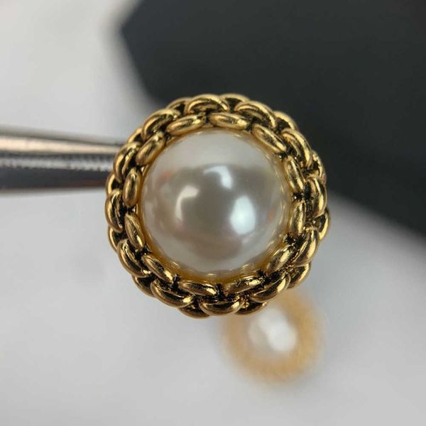 brand fashion pearl jewelry gold color earrings paris unique round resin pearls design date wedding party fine earrings, Golden
brand fashion pearl jewelry gold color earrings paris unique round resin pearls design date wedding party fine earrings, Golden