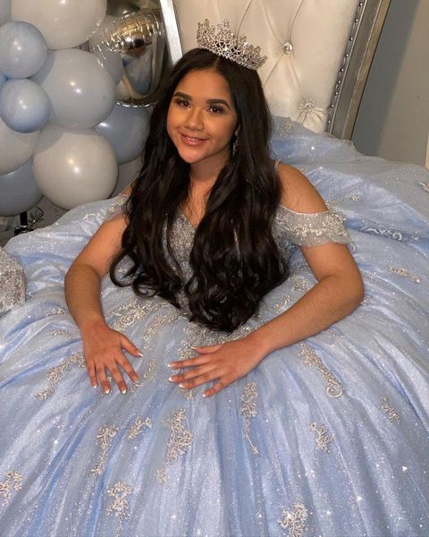 quinceanera dresses light sky blue spaghetti strap ball gown lace appliques bodice gorgeous vestdios 15 year party dress, Blue;red
quinceanera dresses light sky blue spaghetti strap ball gown lace appliques bodice gorgeous vestdios 15 year party dress, Blue;red