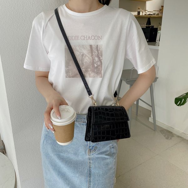 candy color women flap shoulder messenger bags new fashion ladies small square underarm bag female simple portable handbags l003
candy color women flap shoulder messenger bags new fashion ladies small square underarm bag female simple portable handbags l003