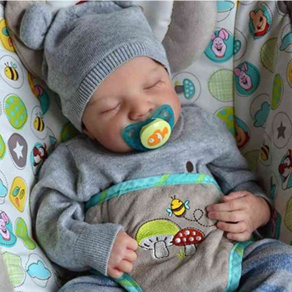 19 inch realistic dolls, closed eyes children, soft vinyl sile baby toys, children's gifts
19 inch realistic dolls, closed eyes children, soft vinyl sile baby toys, children's gifts